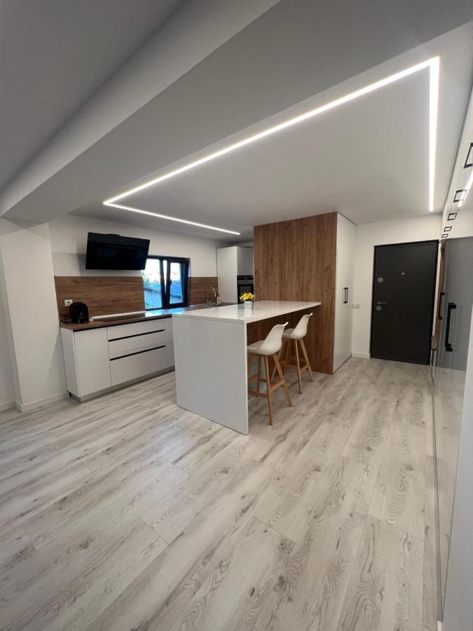 Modern Premium Apartment 1 Targoviste Exteriér fotografie