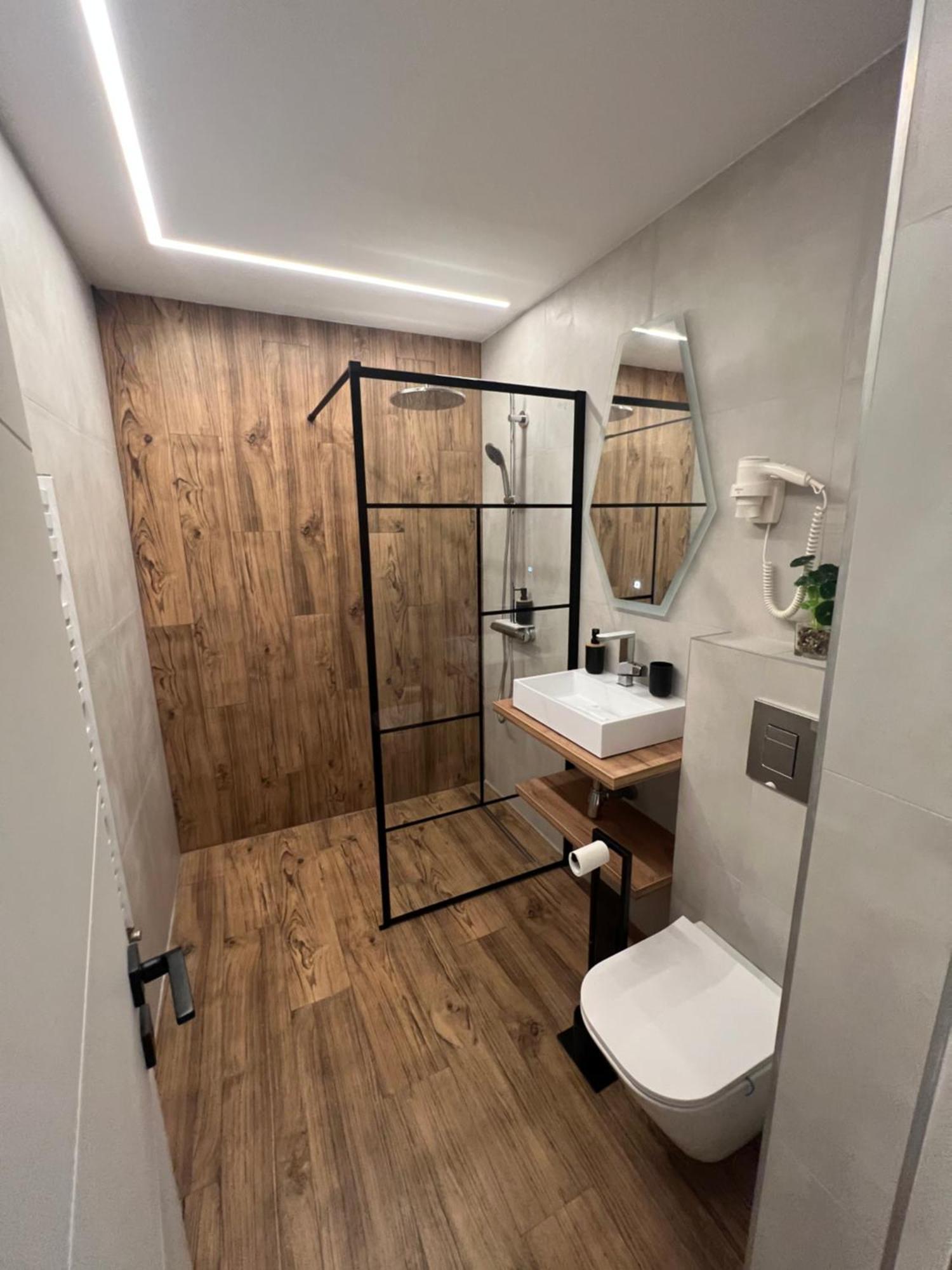 Modern Premium Apartment 1 Targoviste Exteriér fotografie